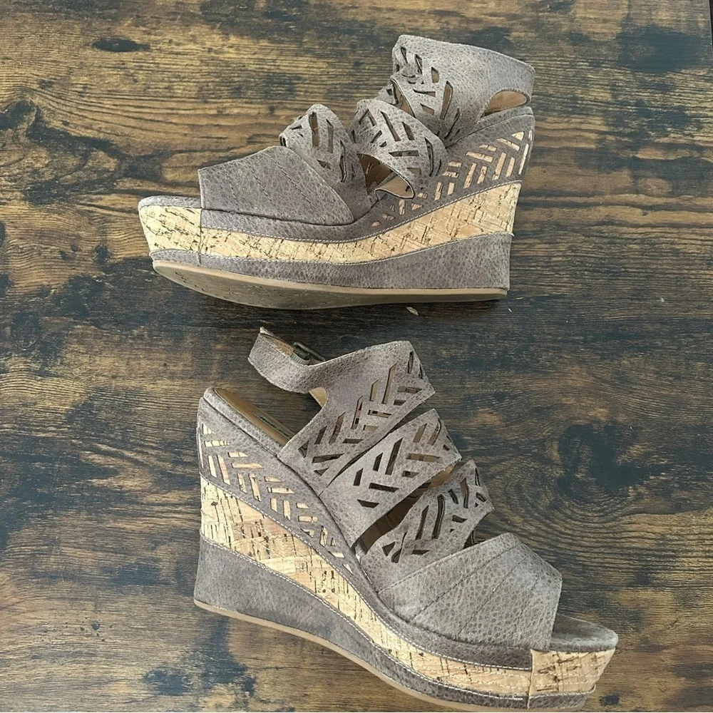 Not Rated Women's Patia Wedge Sandals Beige Tan Summer Casual 10